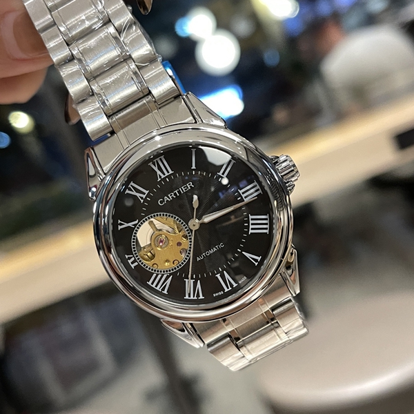 ブランド時計正面デザイン